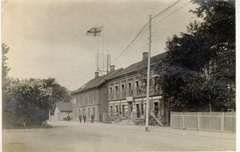 Järnvägsgatan 18, 20, Eskilstunaboden och Telegrafstationen.