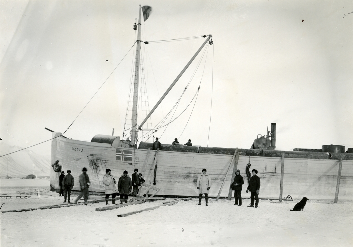 Sveagruvan. Sista båt S/S Fagerli lossar den 5 oktober 1917.