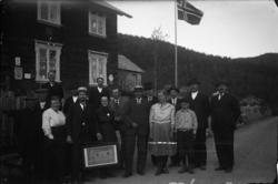Fotsamling etter Hans Tveito.
1. rekke Odberg familien, f.v