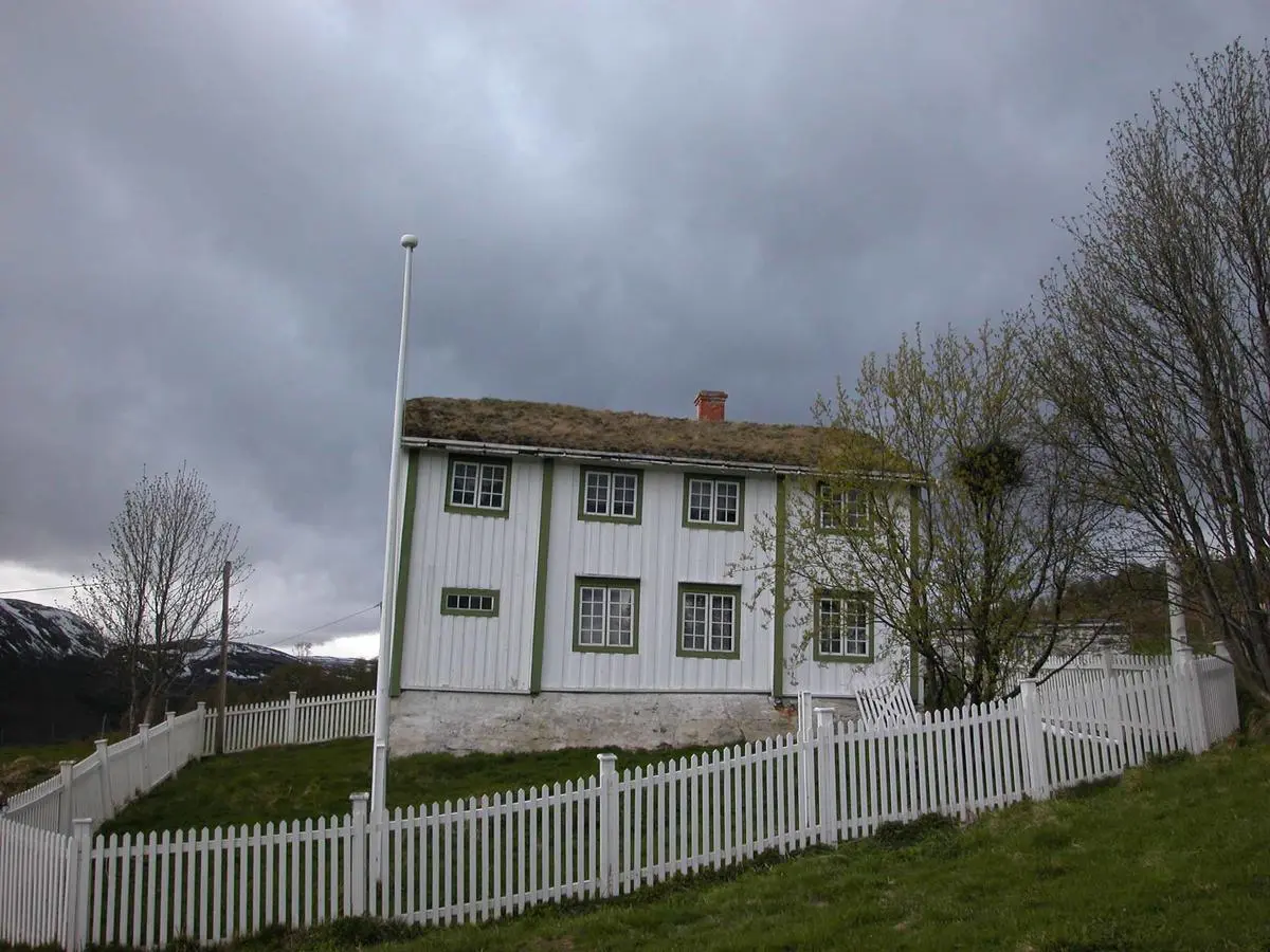 Bjørgan prestegård