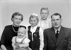 Kristian Grønli med familie