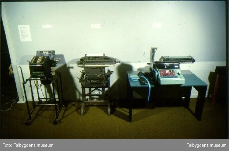 Utställning "Kontorsmaskiner" 1995.