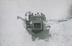 Vegvesenets FWD lastebil 1936 modell på Kvinesheia i Kvinesd