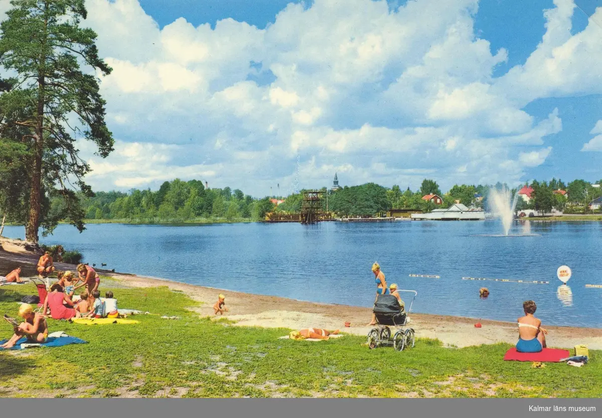 Vykort från Nybro med motiv av Linneasjön