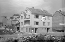 Gjenreising av Bersaas eiendom i P. Bendixens gate.
 Esso re