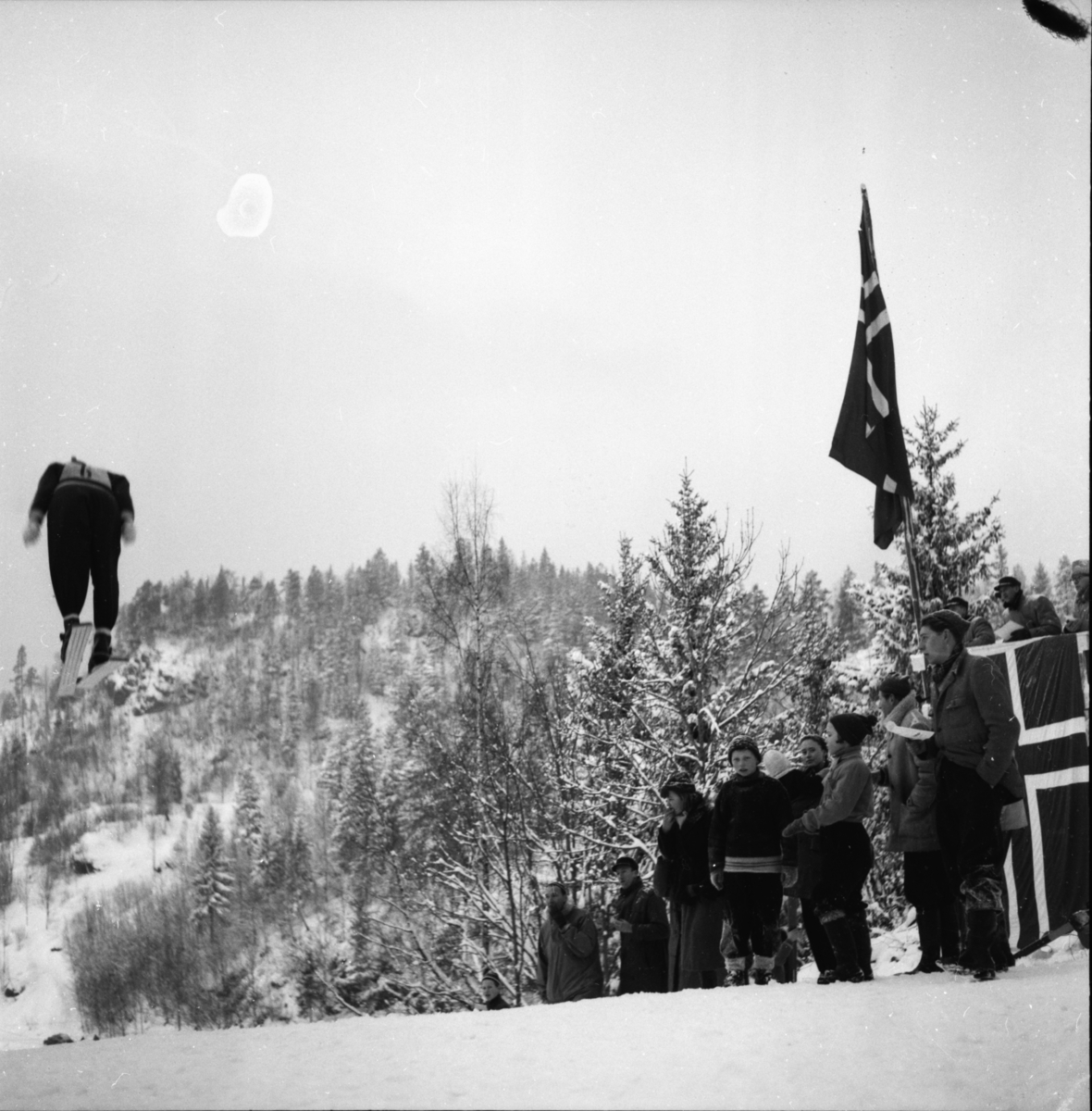 Vardens arkiv. "Politimesterskapet"  09.02.1954