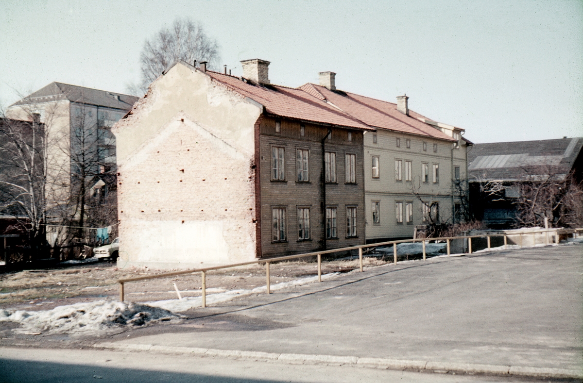 Byggnader i södra delen av kvarteret Rosenbad våren 1970.