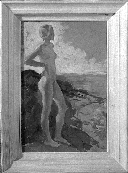 Foto av en tavla med en naken modell, en ung kvinna, vid havet. 

Simon Gate (1883-1945), konstnär, glasdesigner. 
SM utställning, Simon Gate.