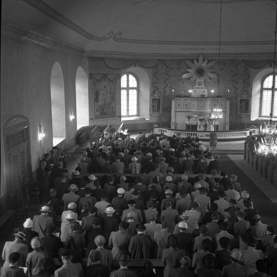 Almundsryds kyrka. Tröjemåla den 31 maj 1953.