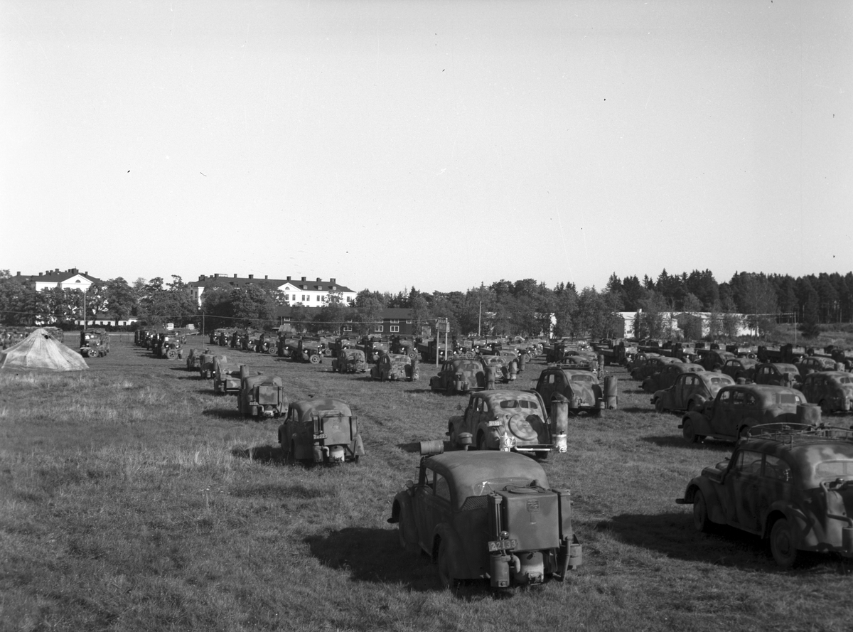Försäljning av Kronans bilar på Kungsbäck I 14. September 1945.