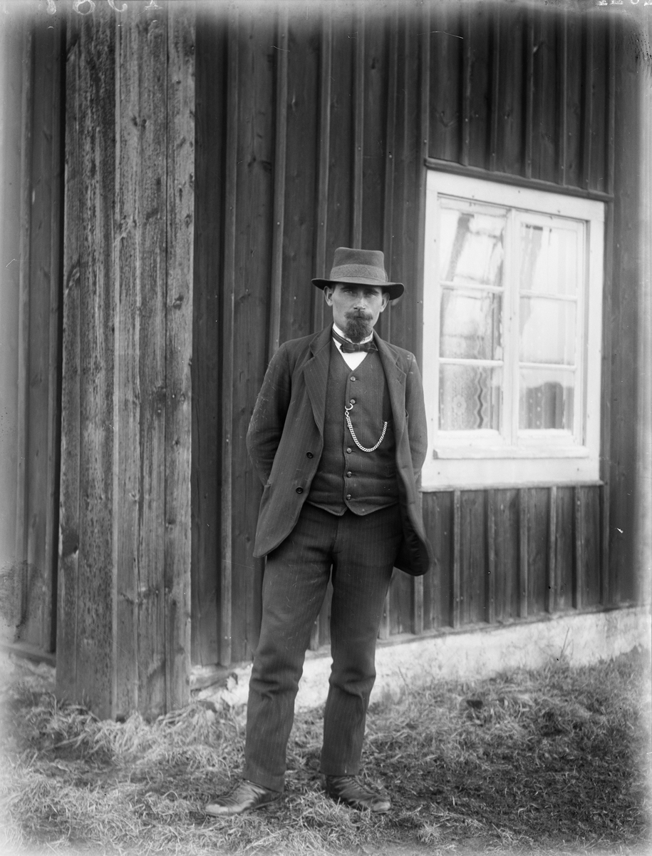 "Krigholm i Flosta", Altuna socken, Uppland 1921