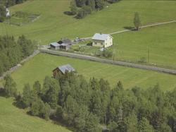 Grindvoll, lite småbruk, grønn lastebil, utløe, Svatsum, Gau