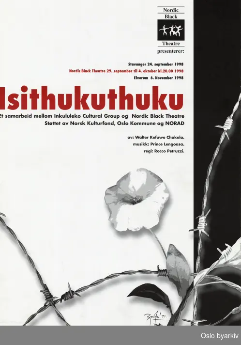 Plakat for forestillingen Isithukuthuku...Oslo byarkiv har ikke rettigheter til denne plakaten. Ved bruk/bestilling ta kontakt med Nordic Black Theatre (post@nordicblacktheatre.no)