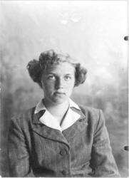 Ragnhild Hånsnartredet (f. 1936 g. Krøkje)