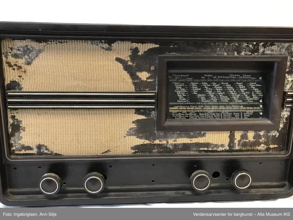 Radio - Verdensarvsenter for bergkunst / DigitaltMuseum