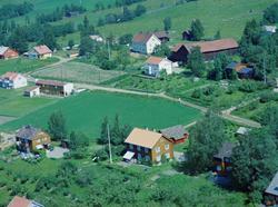 Flyfoto, Lillehammer, bebyggelse. I bakgrunnen til venstre e