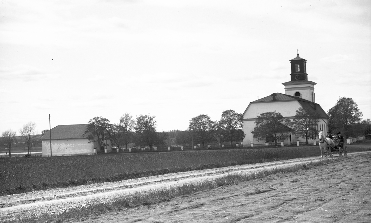 Österfärnebos kyrka