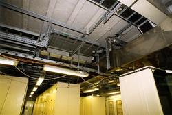 Draugen er under bygging og utrustning ved Kværner Rosenberg