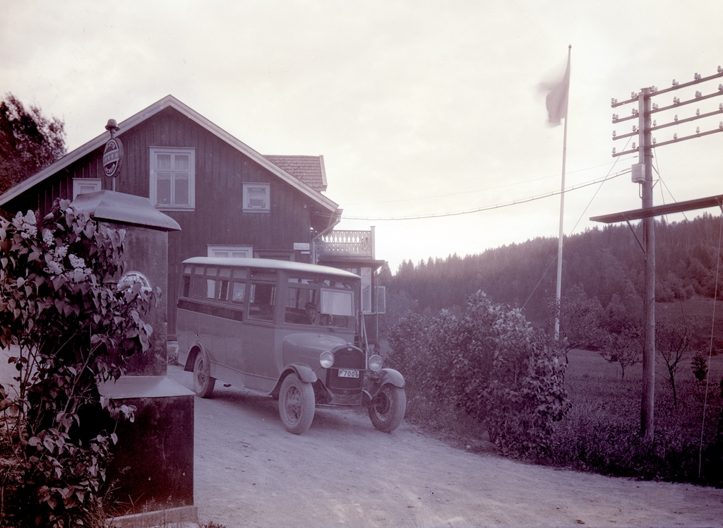 Buss på linjen Uddevalla - Ljungskile - Lilla Edet 1928
