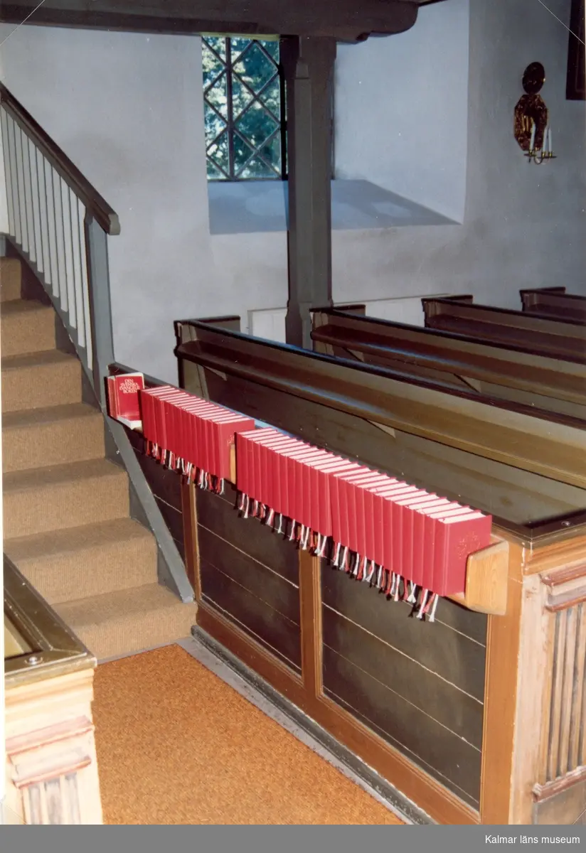 Uppgången till orgelläktaren i Mortorps kyrka.