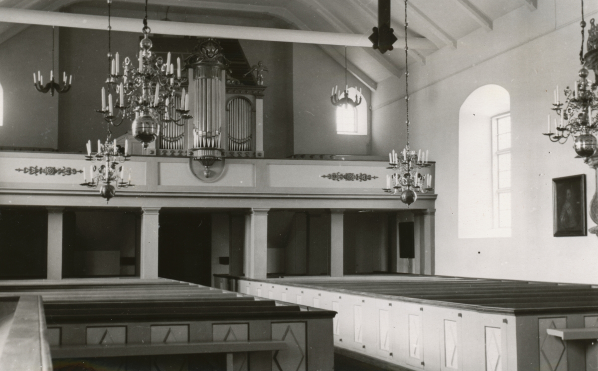 Orgelläktaren i Törnsfalls kyrka.