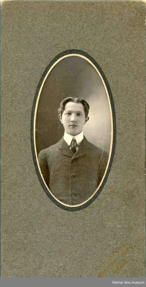 Skomakarmästare Peterssons äldste son Gustaf i USA.
