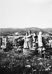 Ingeborg Storjord t.h. og Valborg Nylund, begge fra Tranøybo