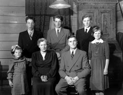 Familien Hanem. Torbjørn, Erling, Bård, Torhild, Gjertrud, P