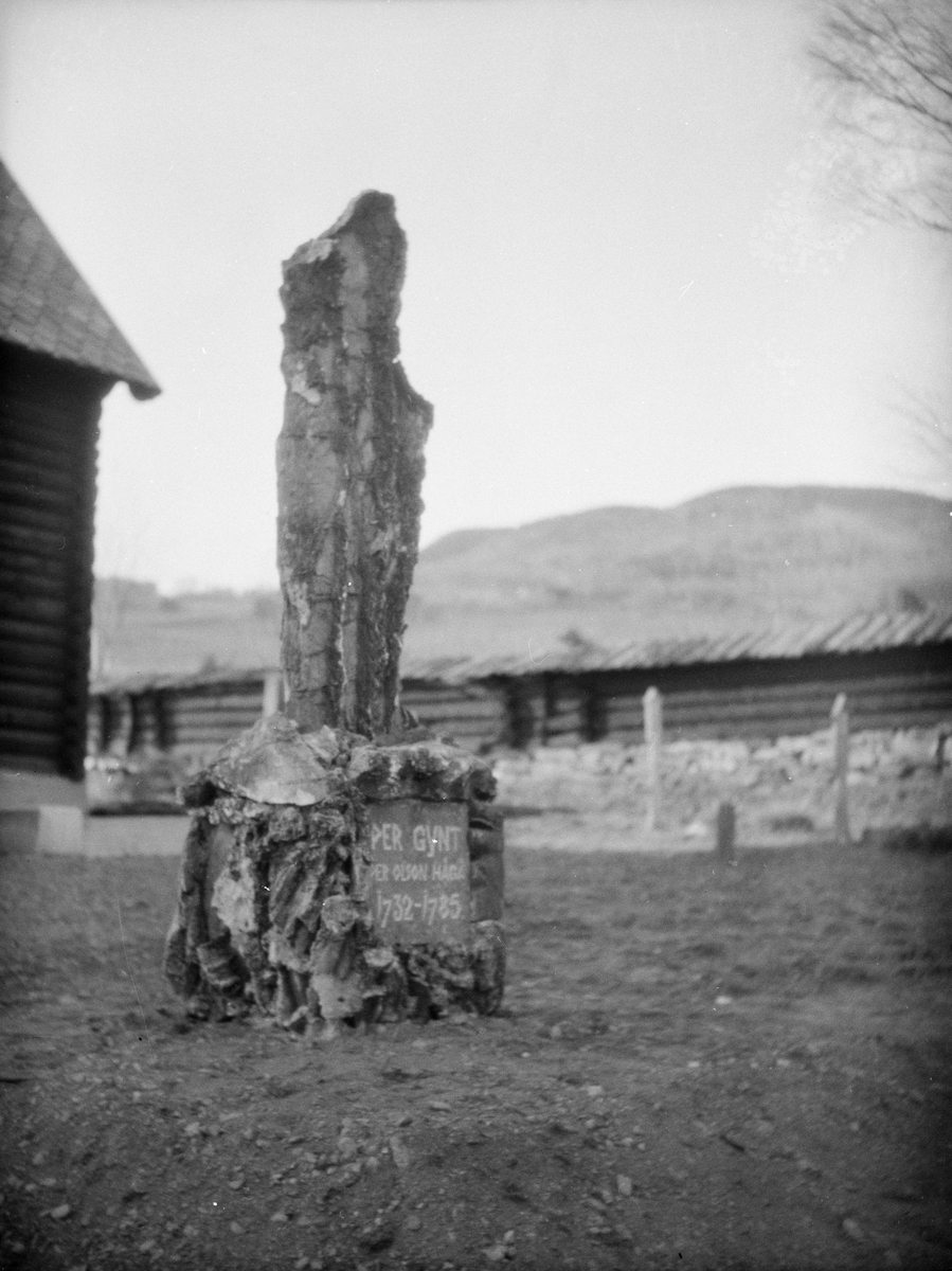 Peer Gynt-steinen ved Sødorp kapell