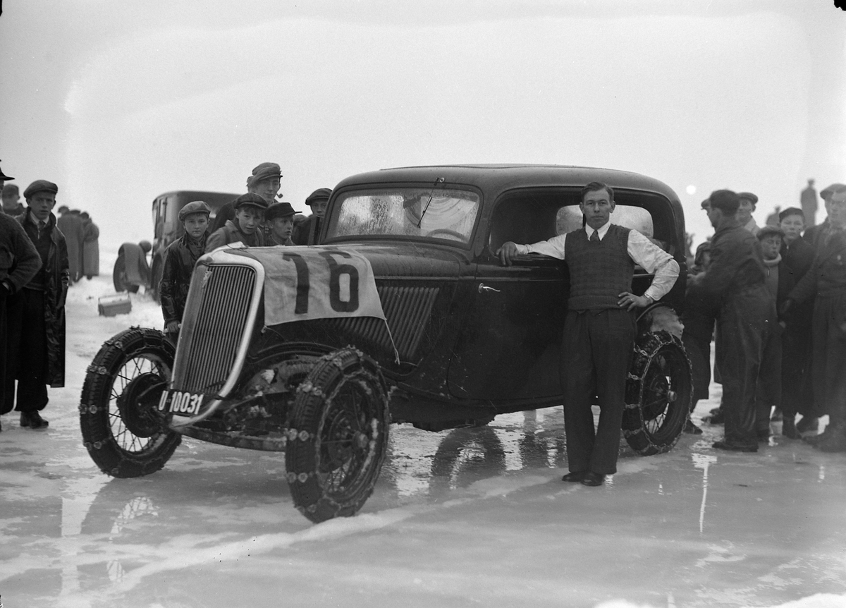 Motoruka 1936. Bilrace og kabaret