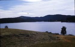 Motiver fra Skjelbreia gård og vannet Skjelbreia