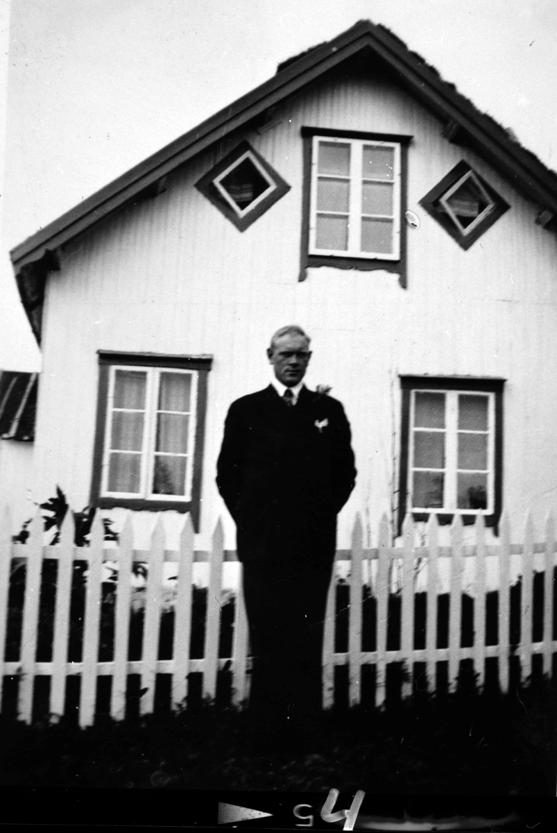 Håkon Sellevoll, (1908-1979) Stonglandseidet.