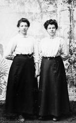 Portrett av to kvinner
Goro Haugen, Goro Kindøl, .