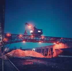 Kran på industriplassen.