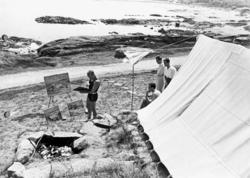 PortrettU, mann, kunstmålar, Axel P. Knudsen, staffeli, telt