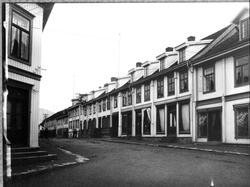 Repro: Storgt., Lillehammer. Øvre side av gata, nordover fra