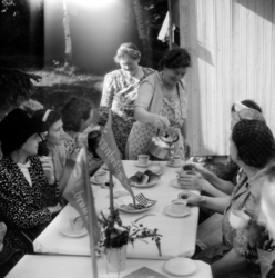 Sandermosen. Sagene Arbeiderkvinnelags feriehjem."Gransbråte