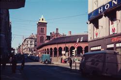 Basarene og Brannvakten.