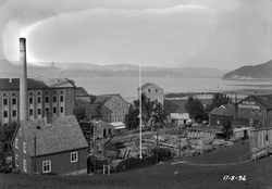 I. C. Piene & Søn i Buvika. Oppstart bygging av kornsilo