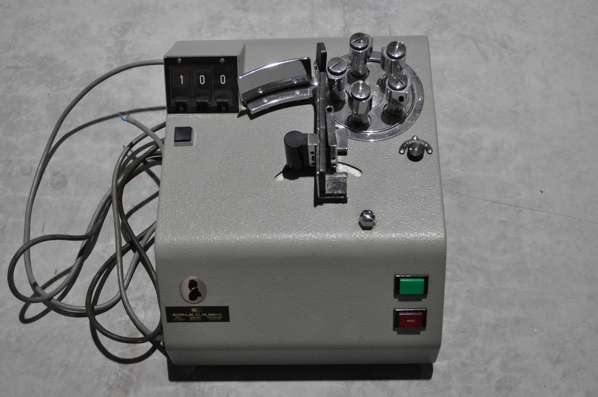 Seddeltellemaskin for bruk ved større postkontorer.