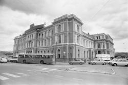 Østbanen. Stasjonsbygningen. Juli 1977
