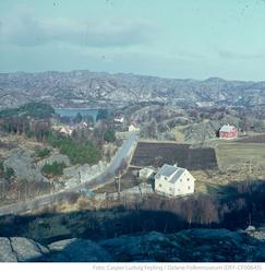 Ytstebrødveien 198 og 188 ved Skjelbreid på Eigerøy