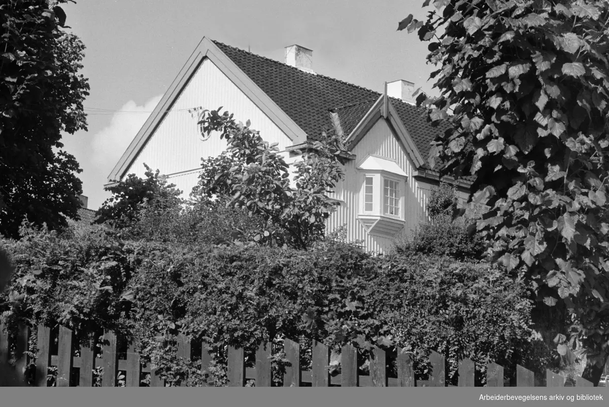 Hoff. Jarlsborgveien 3. August 1973