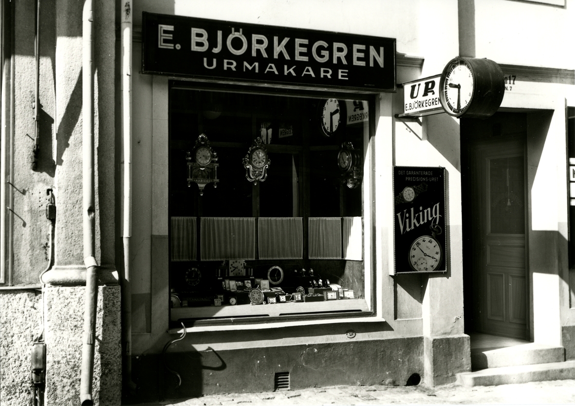 Björkegrens urmakeri på Kaggensgatan.