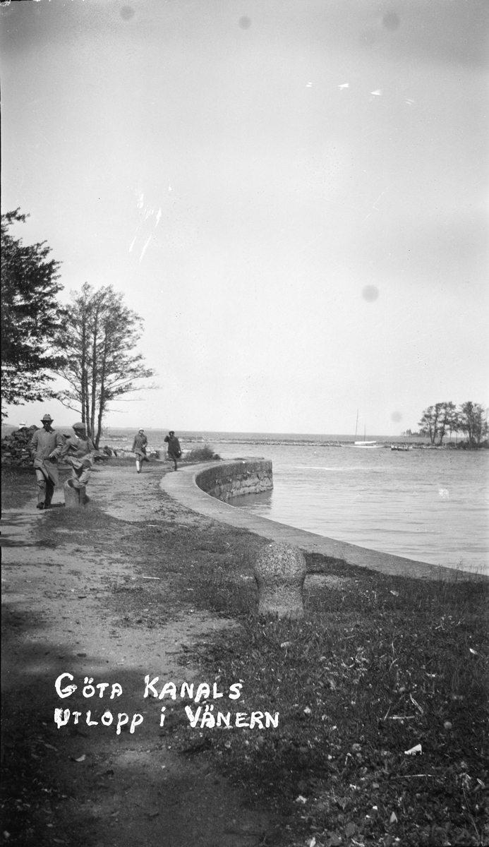 Bilsemester 1928 - Göta kanals utlopp i Vänern vid Sjötorp, Västergötland