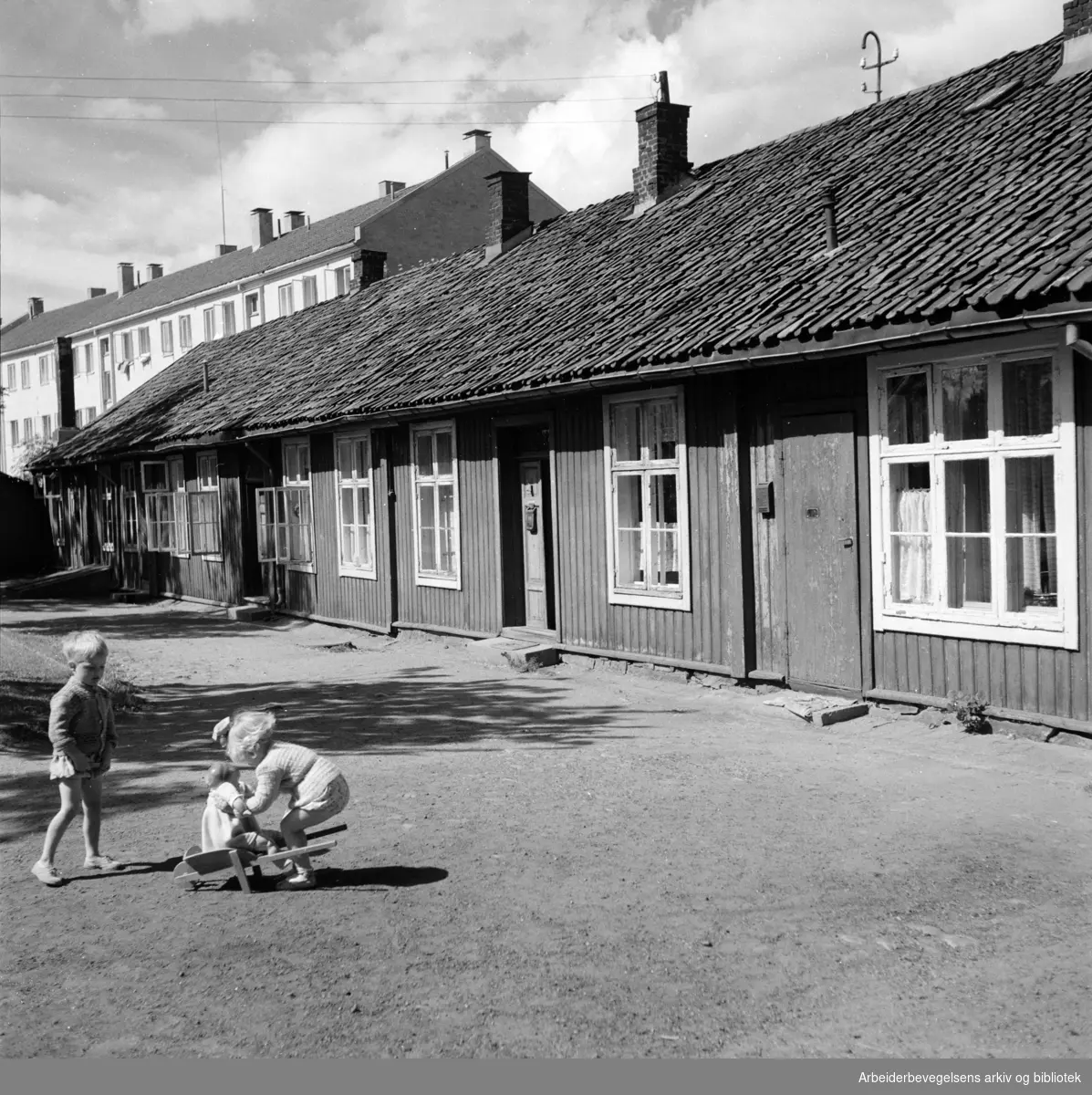 Biermannsgården (Maridalsveien 78). Juni 1950