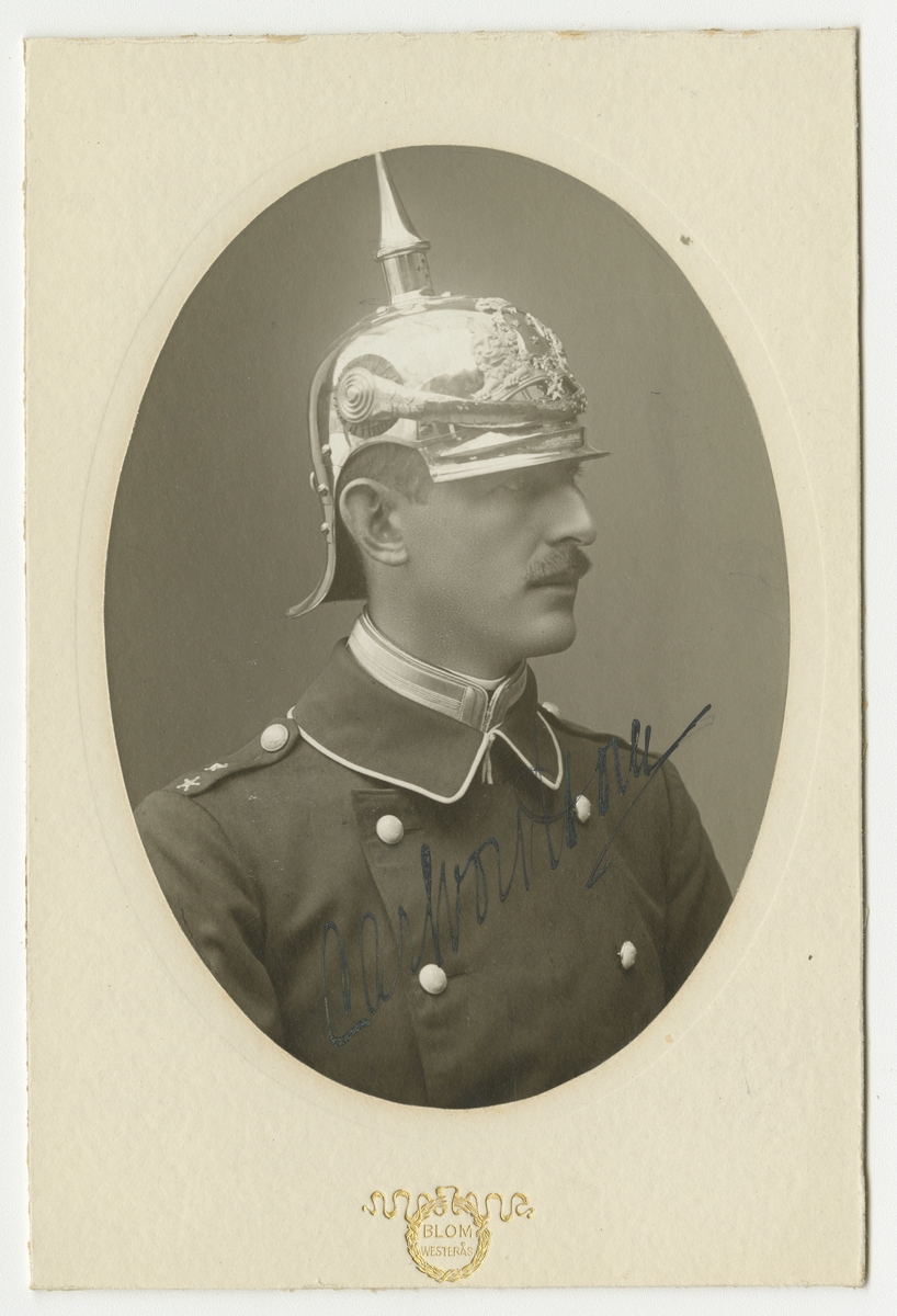 Porträtt av Carl Henning von Horn, löjtnant vid Livgardet till häst K 1.