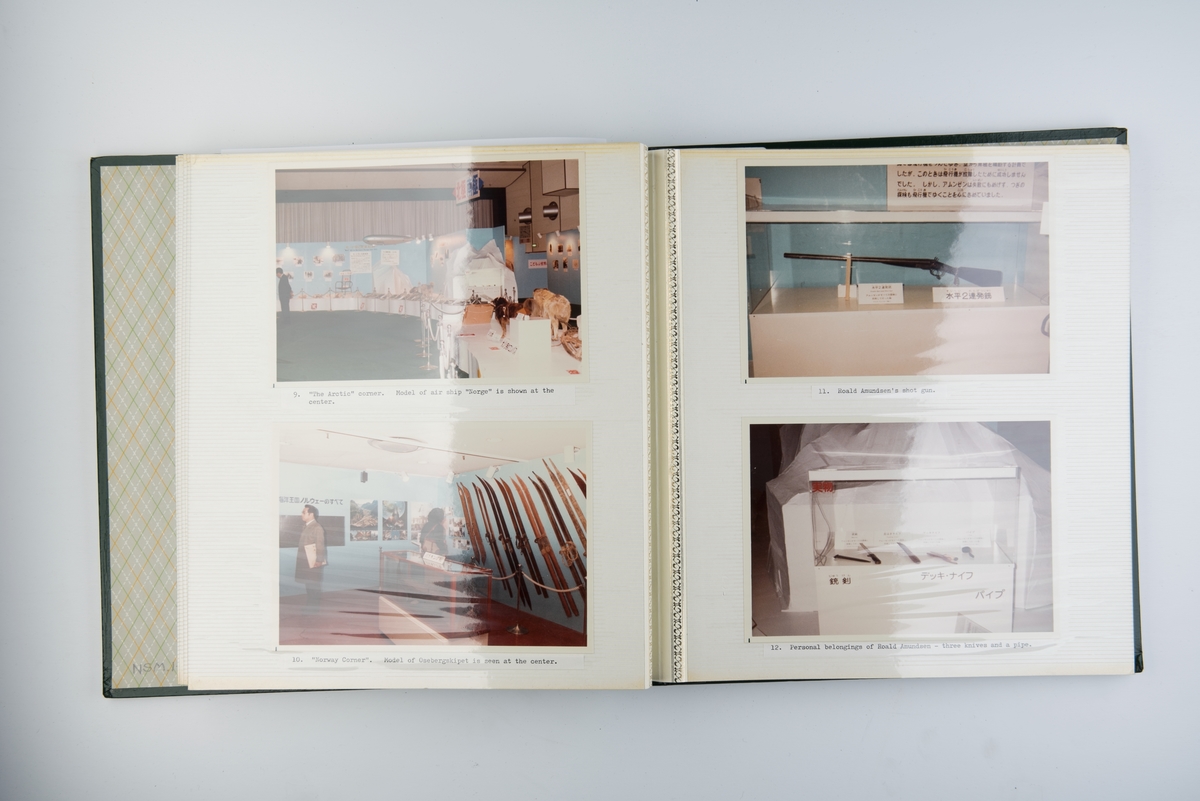 Album med fotografier fra Amundsenutstilling i Tokyo i 1979-1980.
