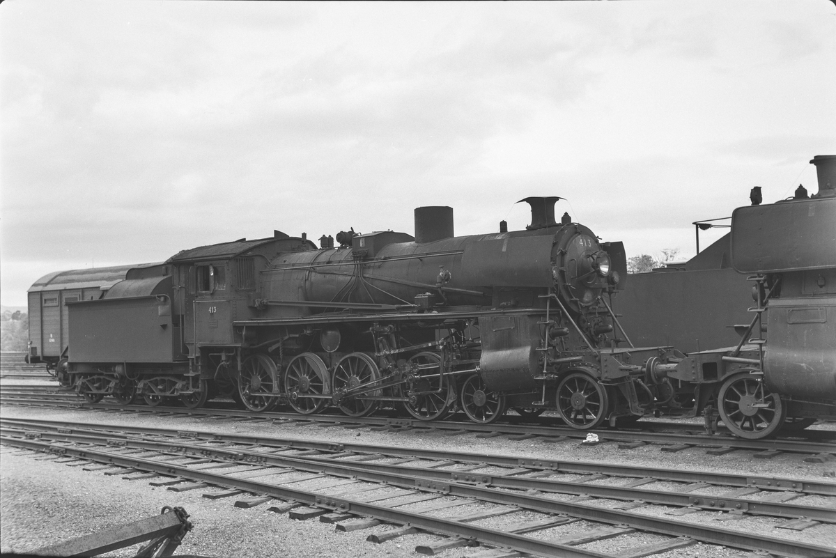 Damplokomotiv type 26c nr. 413 på Marienborg.