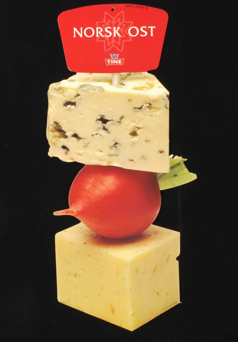 Fargefoto av ostestykker og redikk + tekst og Tine-merke.